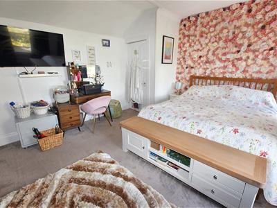 Picture 19